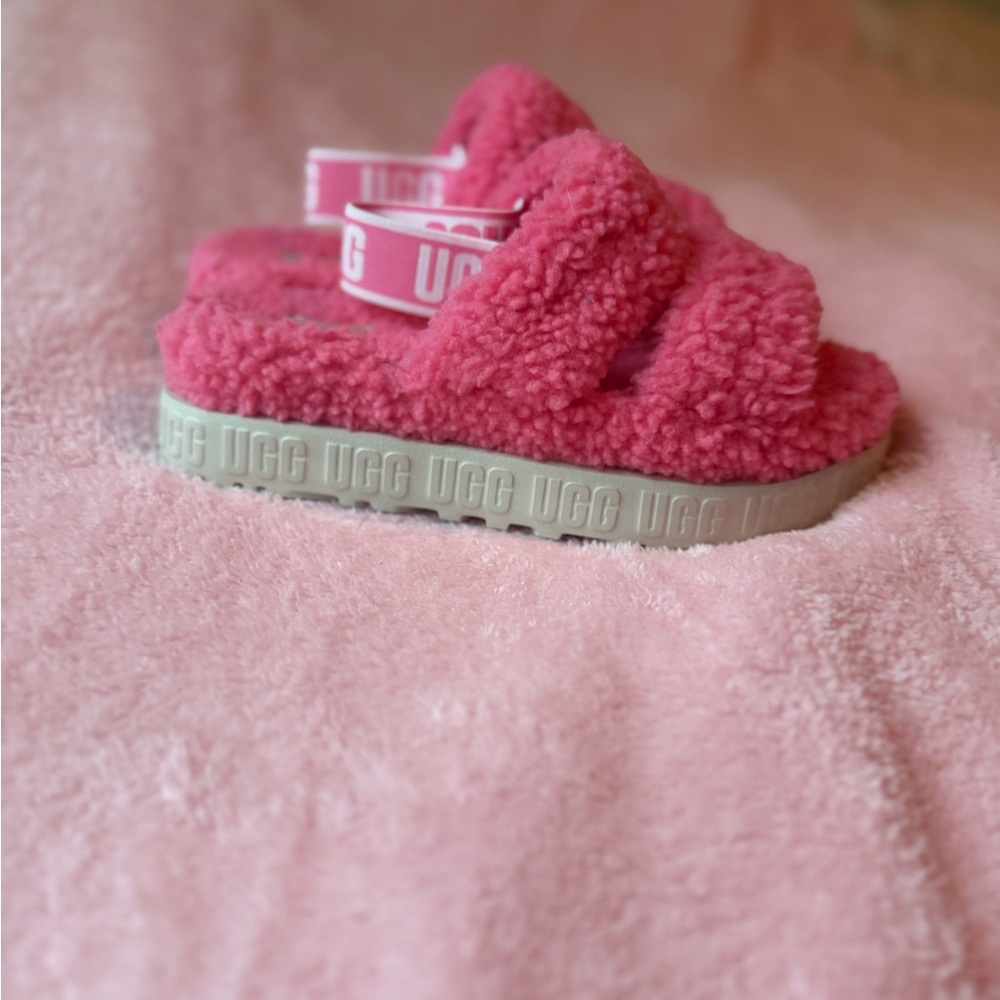 UGG Oh Fluffita Pink Sandals